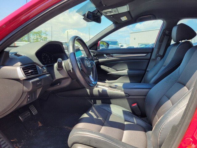 Used 2018 Honda Accord Sport image 20