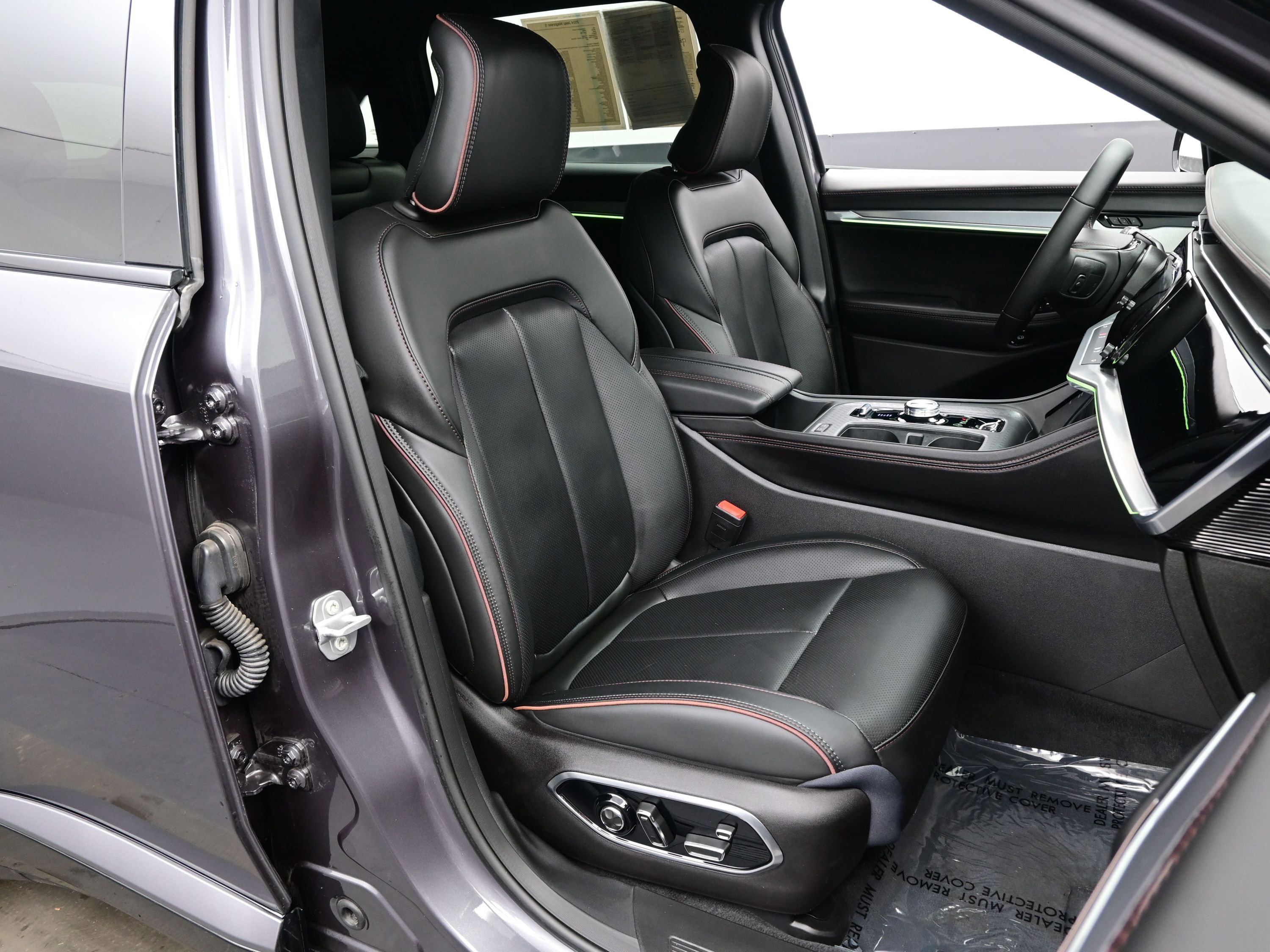 Used 2024 Jeep Wagoneer Launch Edition image 13