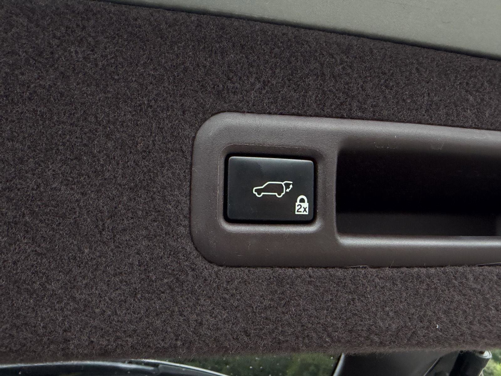 Used 2018 Lexus RX 350L FWD image 30