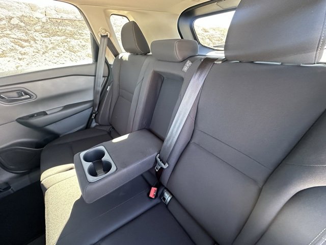 New 2026 Nissan Rogue S image 25