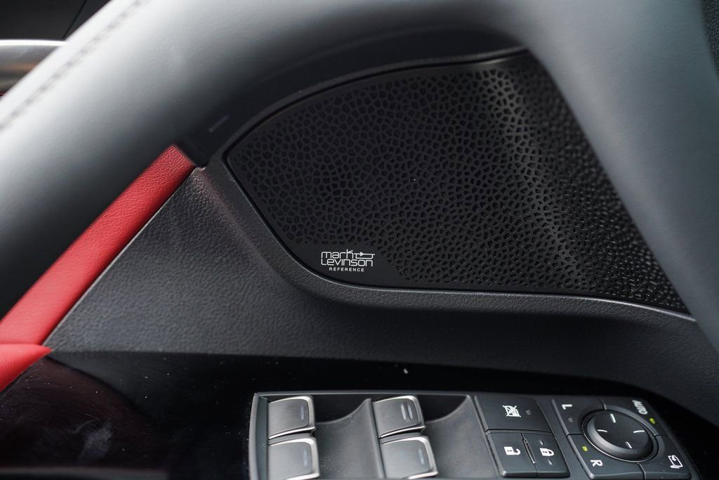 Used 2023 Lexus LX 600 F Sport w/ Accessory Package (Z1) AWD/4WD image 38