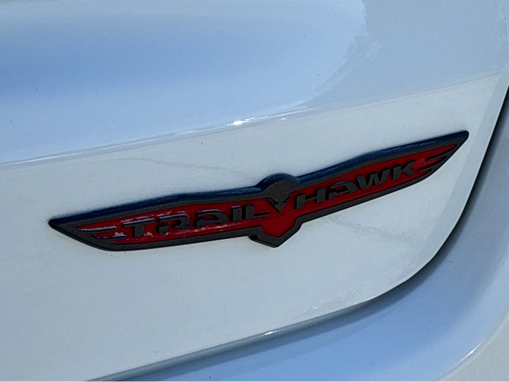 Used 2023 Jeep Compass Trailhawk image 23