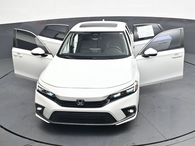 Used 2023 Honda Civic Touring image 39