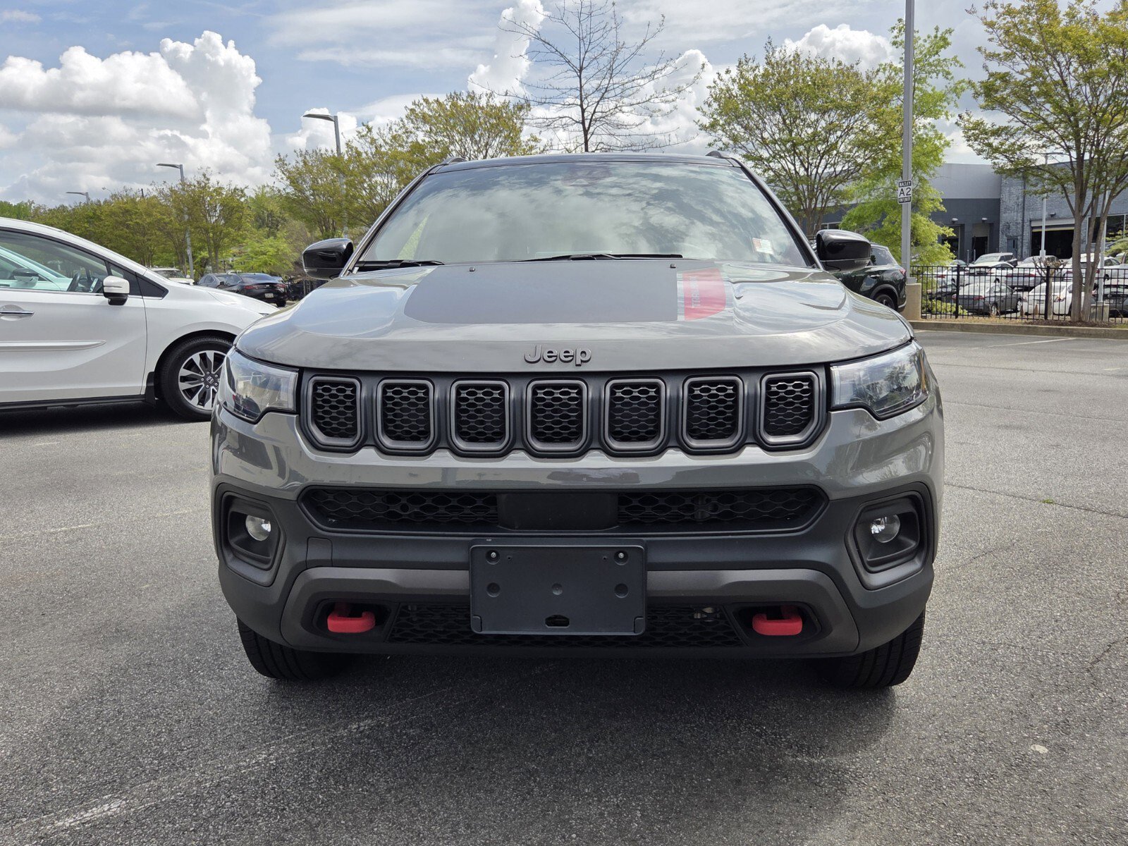 Used 2023 Jeep Compass Trailhawk image 2