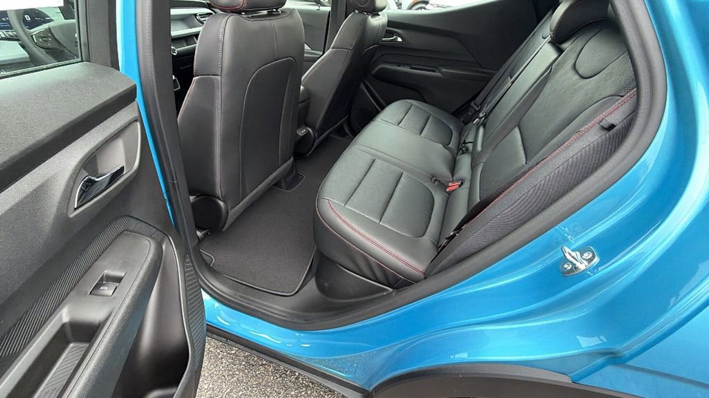 New 2027 Chevrolet Bolt RS w/ Technology Package image 17