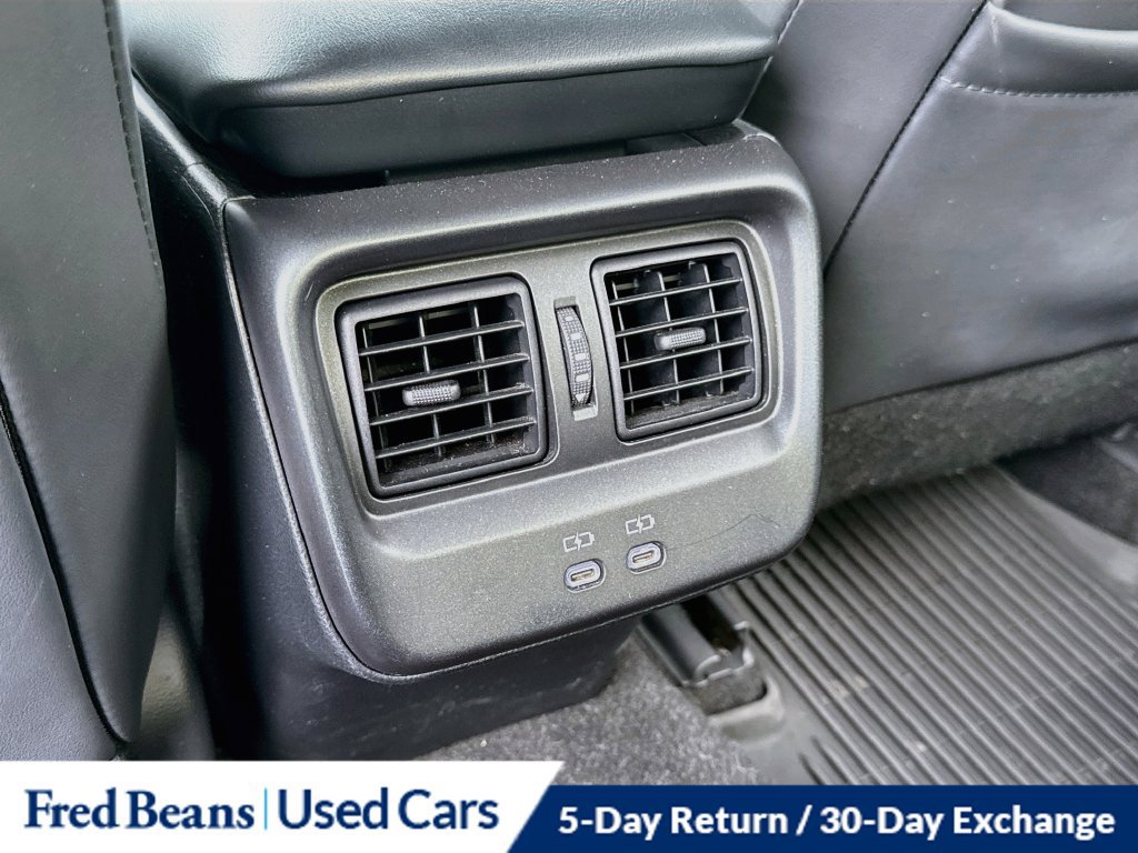 Used 2023 Toyota Crown AWD/4WD image 32