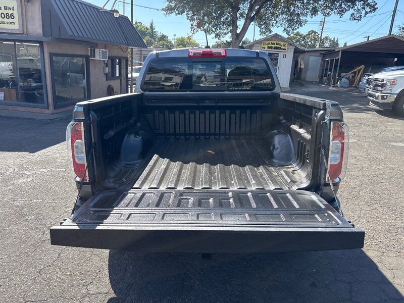 Used 2021 GMC Canyon Elevation w/ Driver Alert Package AWD/4WD image 30
