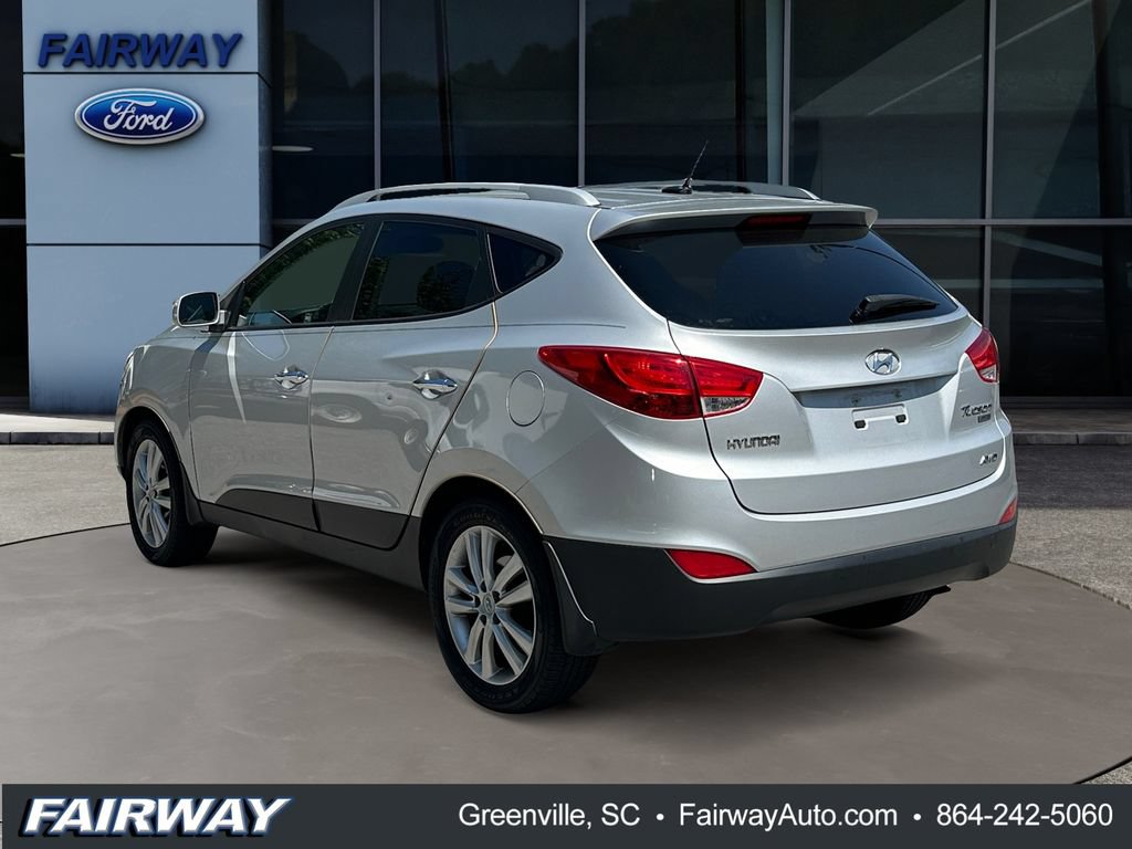 Used 2011 Hyundai Tucson Limited AWD/4WD image 4