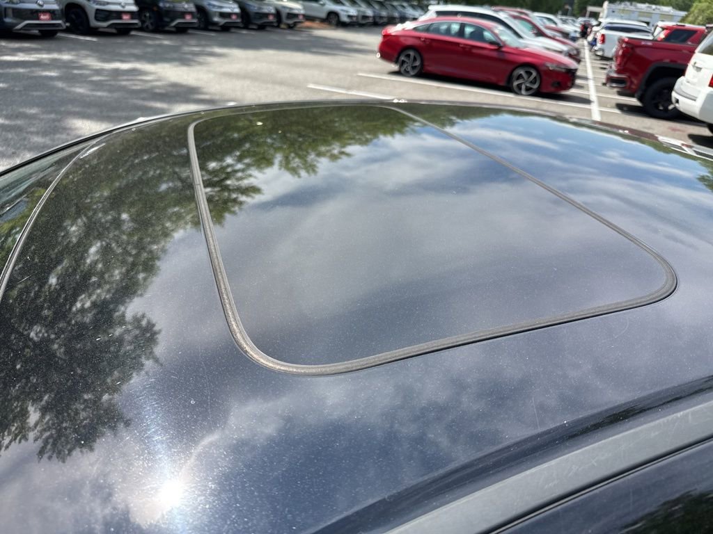 Used 2019 Acura TLX w/ Technology Package FWD image 9