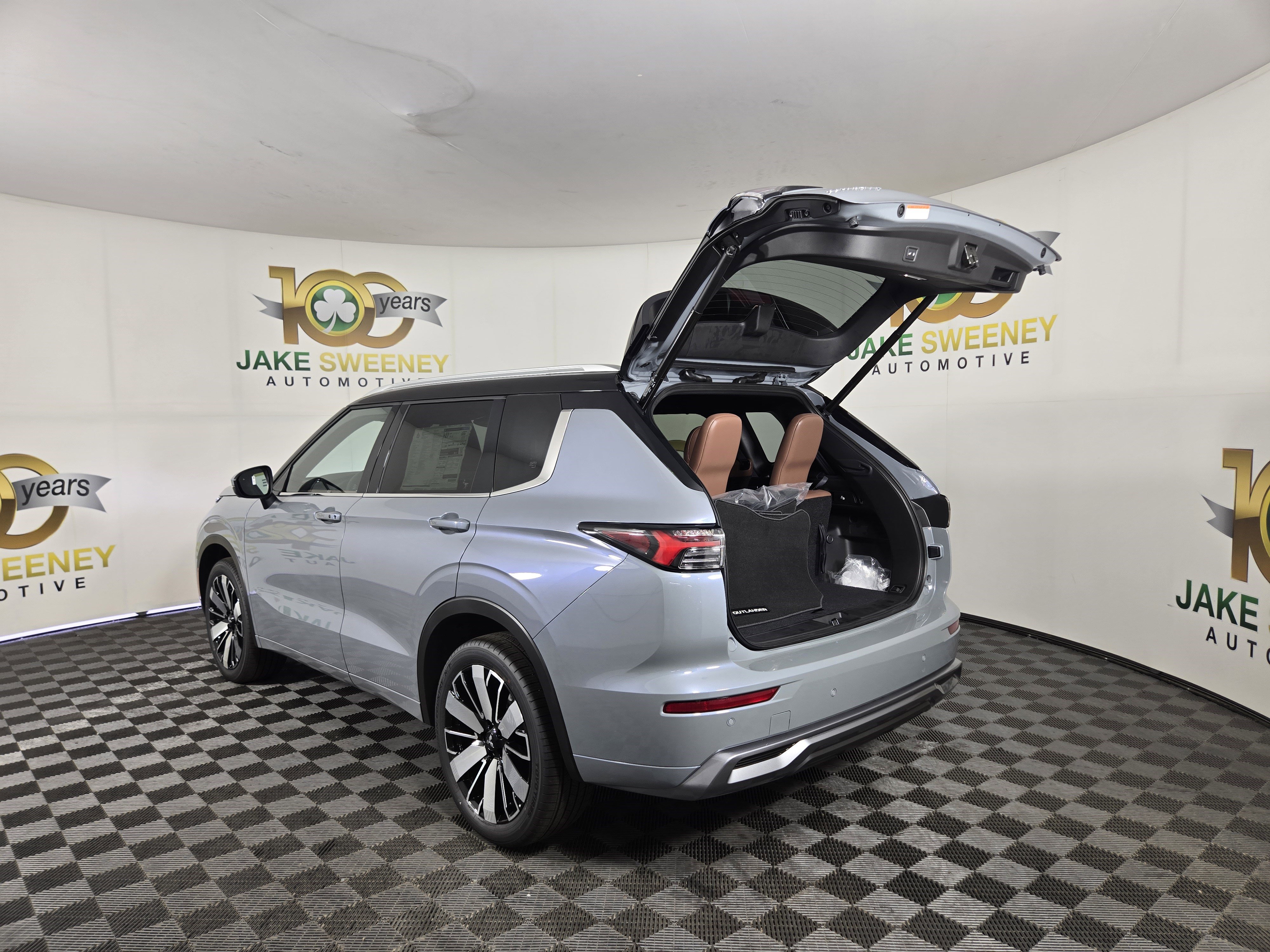 New 2025 Mitsubishi Outlander SEL image 32