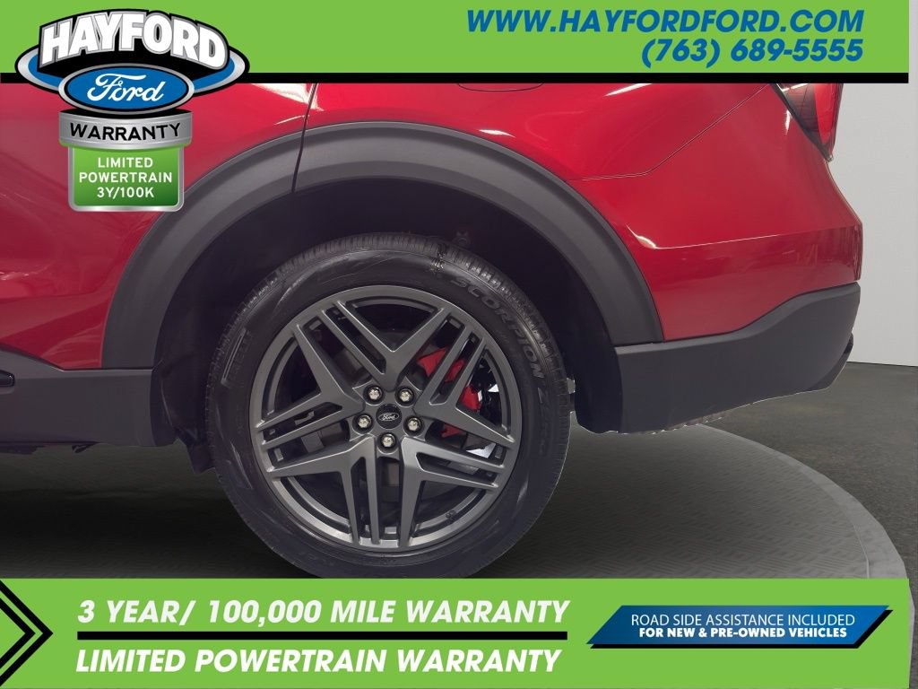Used 2025 Ford Explorer ST-Line w/ Premium Package AWD/4WD image 28