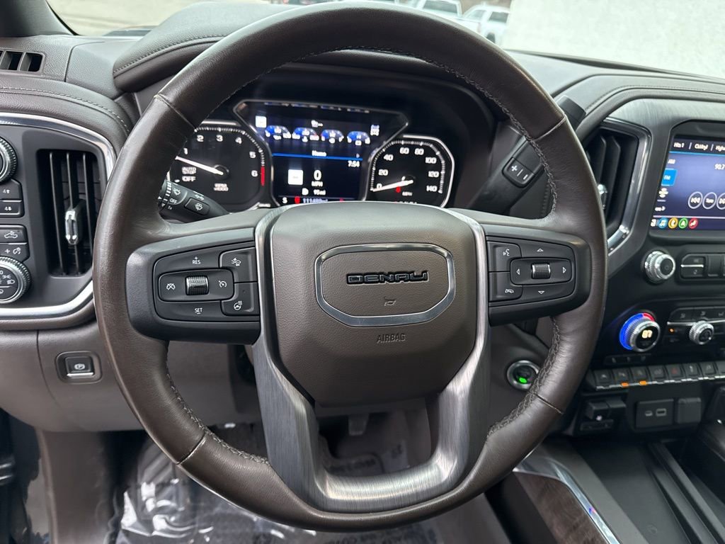 Used 2020 GMC Sierra 1500 Denali w/ Denali Premium Package AWD/4WD image 15