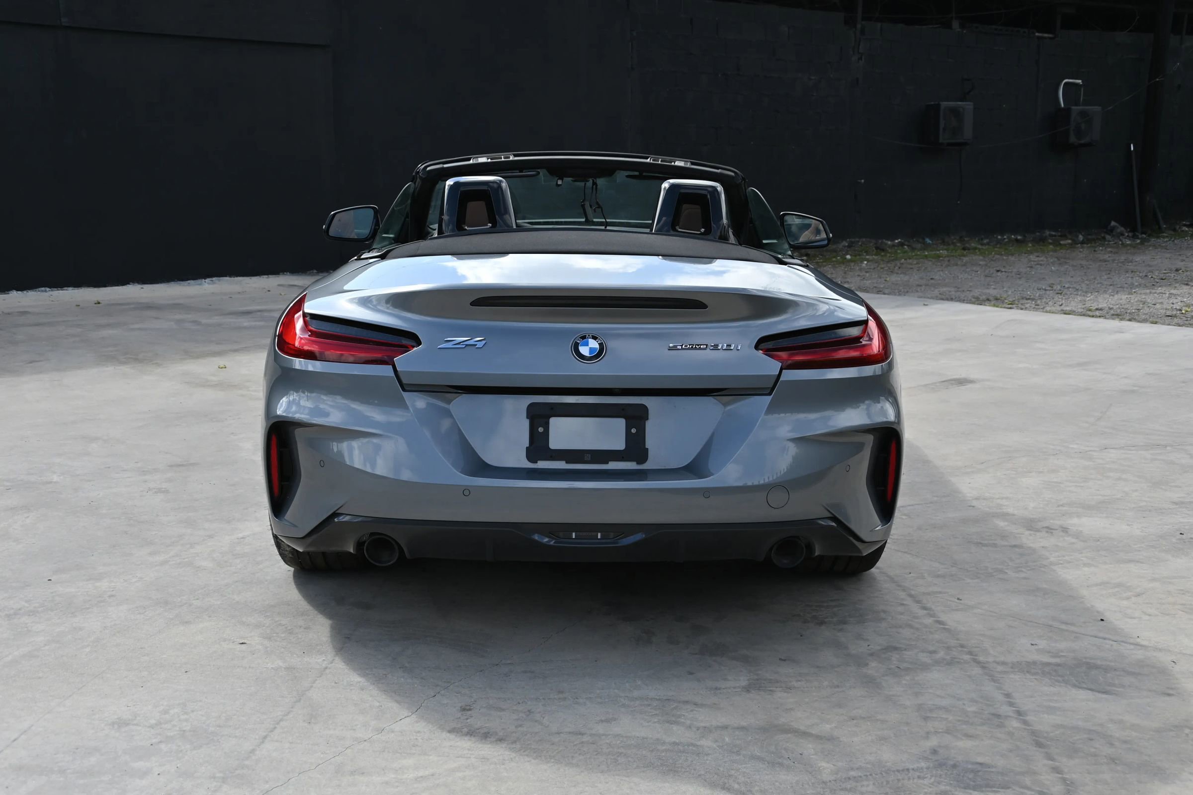Used 2024 BMW Z4 sDrive30i w/ Premium Package RWD image 4
