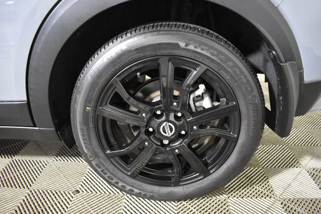 Used 2021 Nissan Kicks SR w/ SR Premium Package FWD image 40