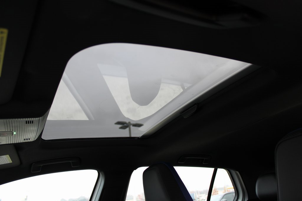 New 2026 Volkswagen Golf image 18