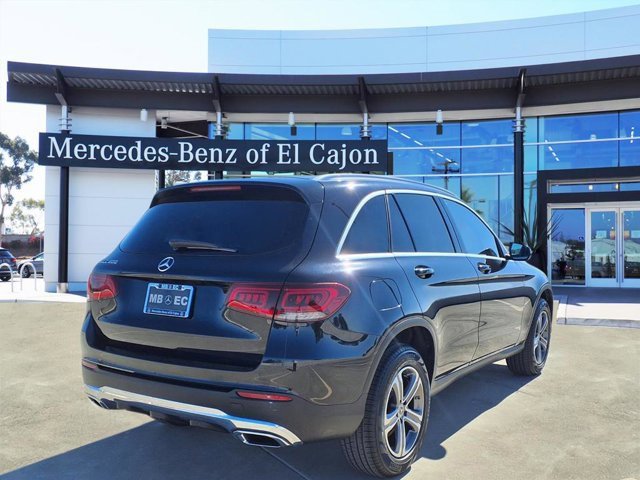 Used 2020 Mercedes-Benz GLC 300 image 3