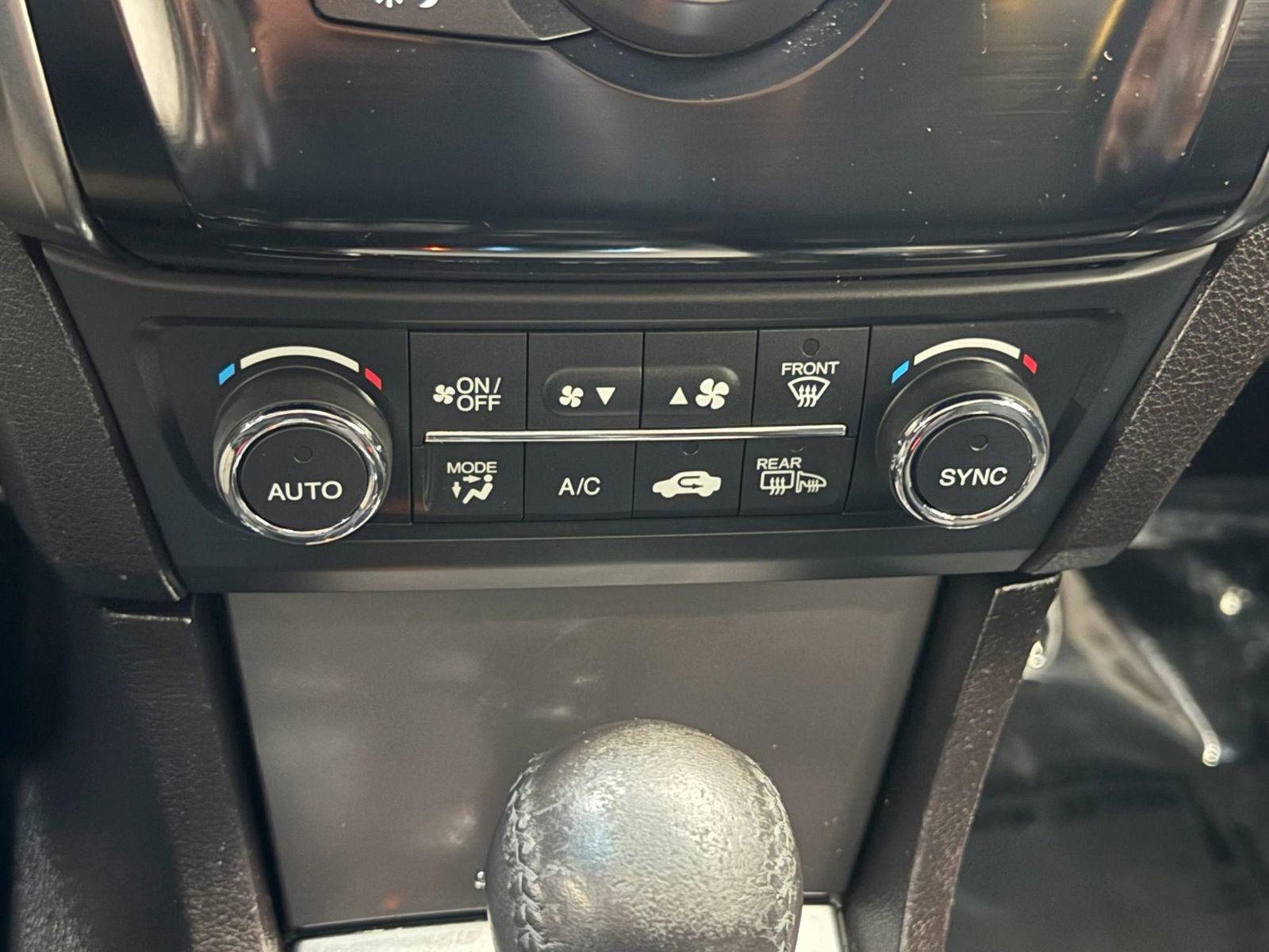 Used 2013 Acura ILX FWD image 33