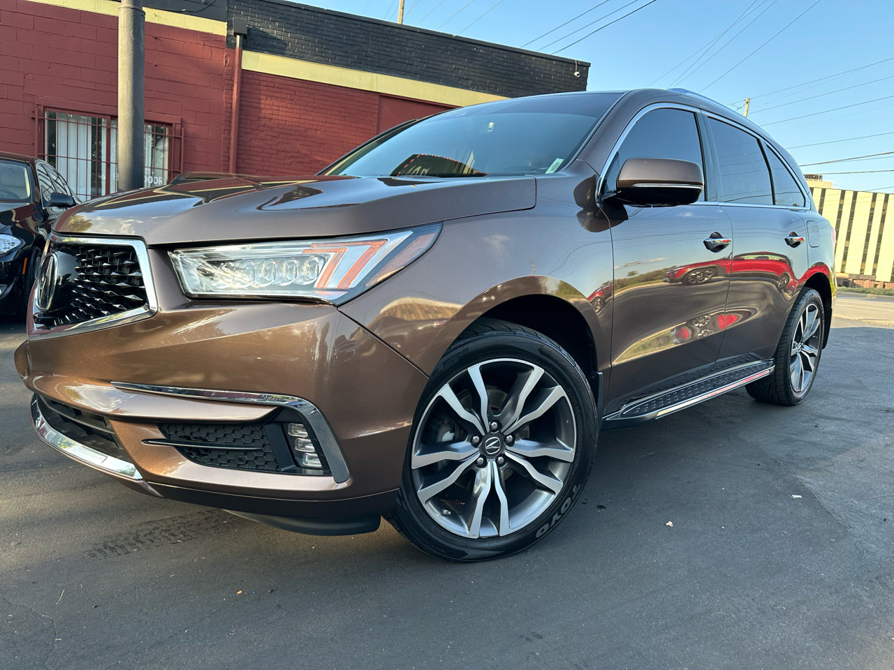 Used 2019 Acura MDX SH-AWD w/ Advance Package image 2