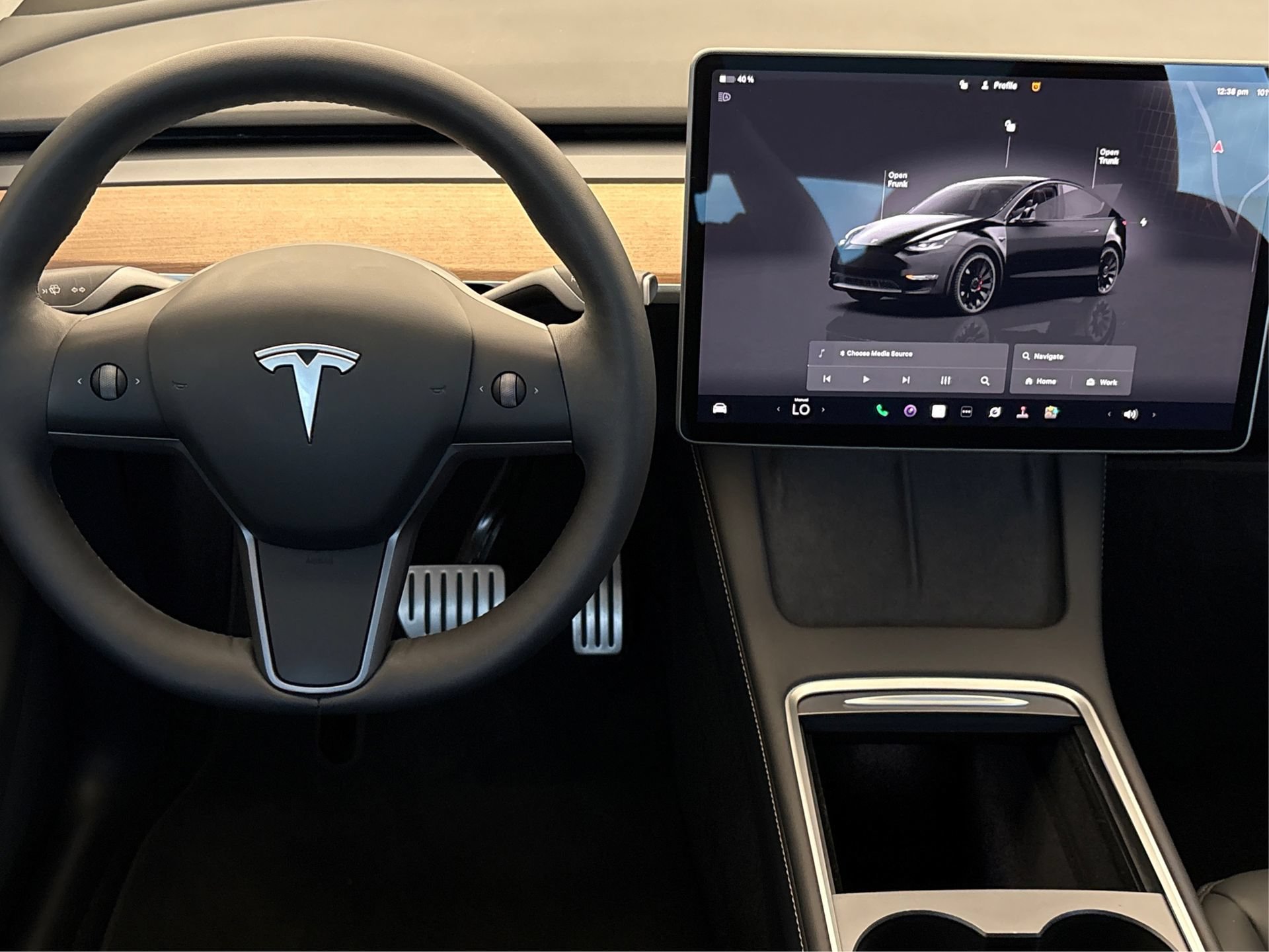 Used 2025 Tesla Model Y Performance AWD/4WD image 16