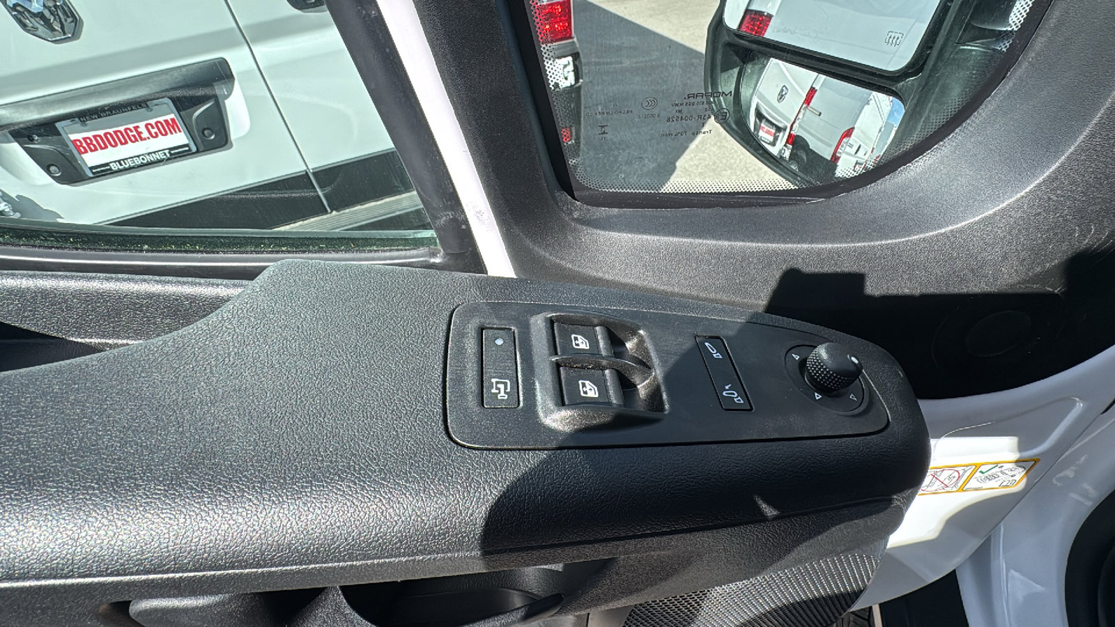 New 2026 RAM ProMaster 3500 w/ Crew Van Package image 12