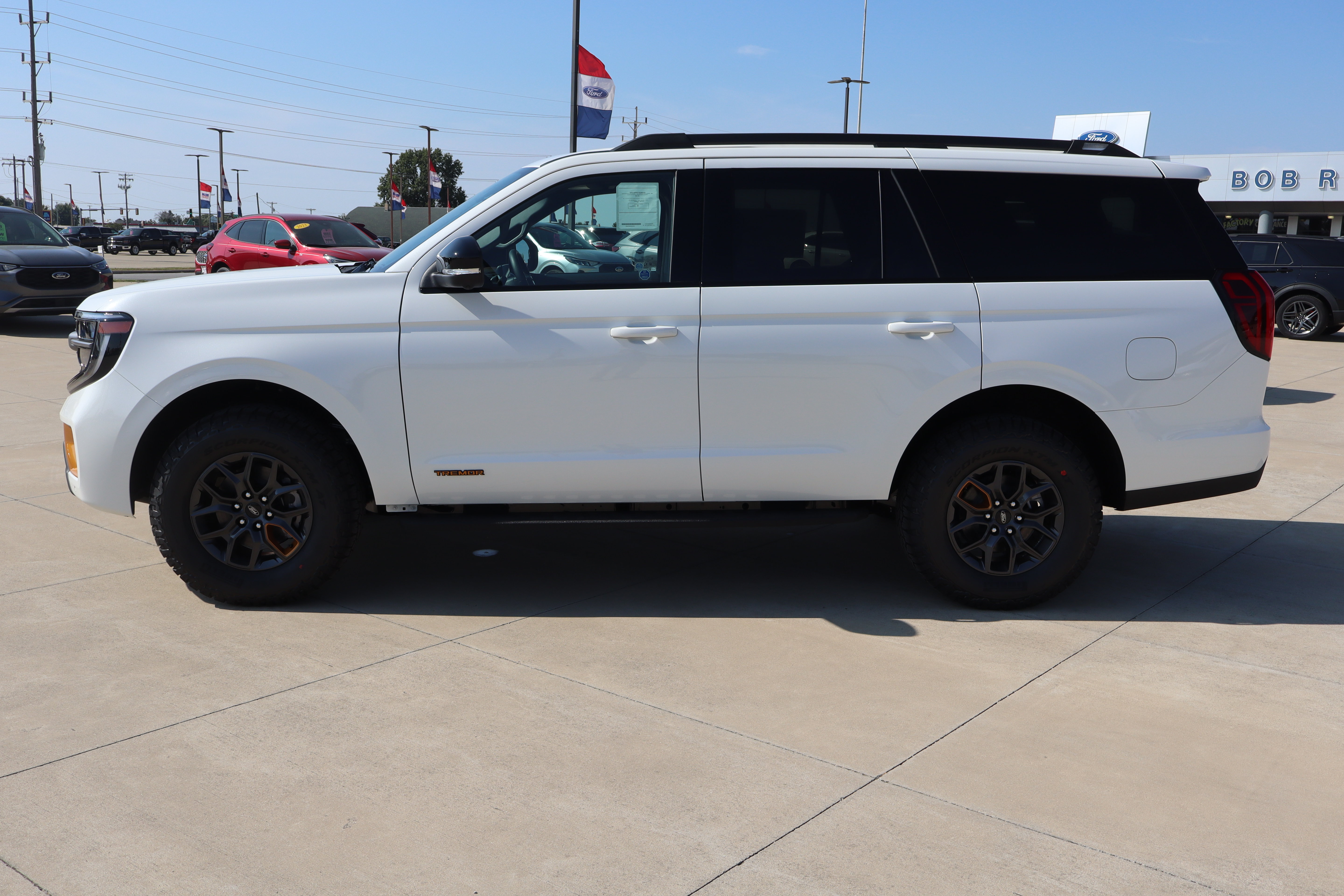 New 2027 Ford Expedition Tremor w/ Driver's Package AWD/4WD image 8
