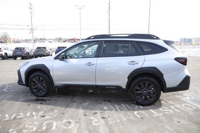 Certified 2025 Subaru Outback Onyx Edition image 10