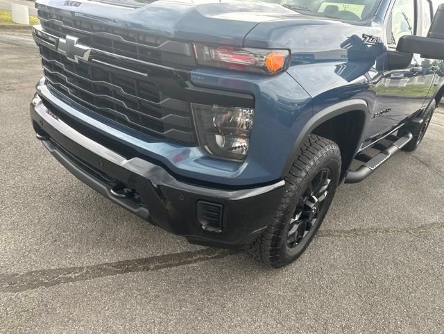 New 2026 Chevrolet Silverado 2500 Custom w/ Custom Value Package AWD/4WD image 9