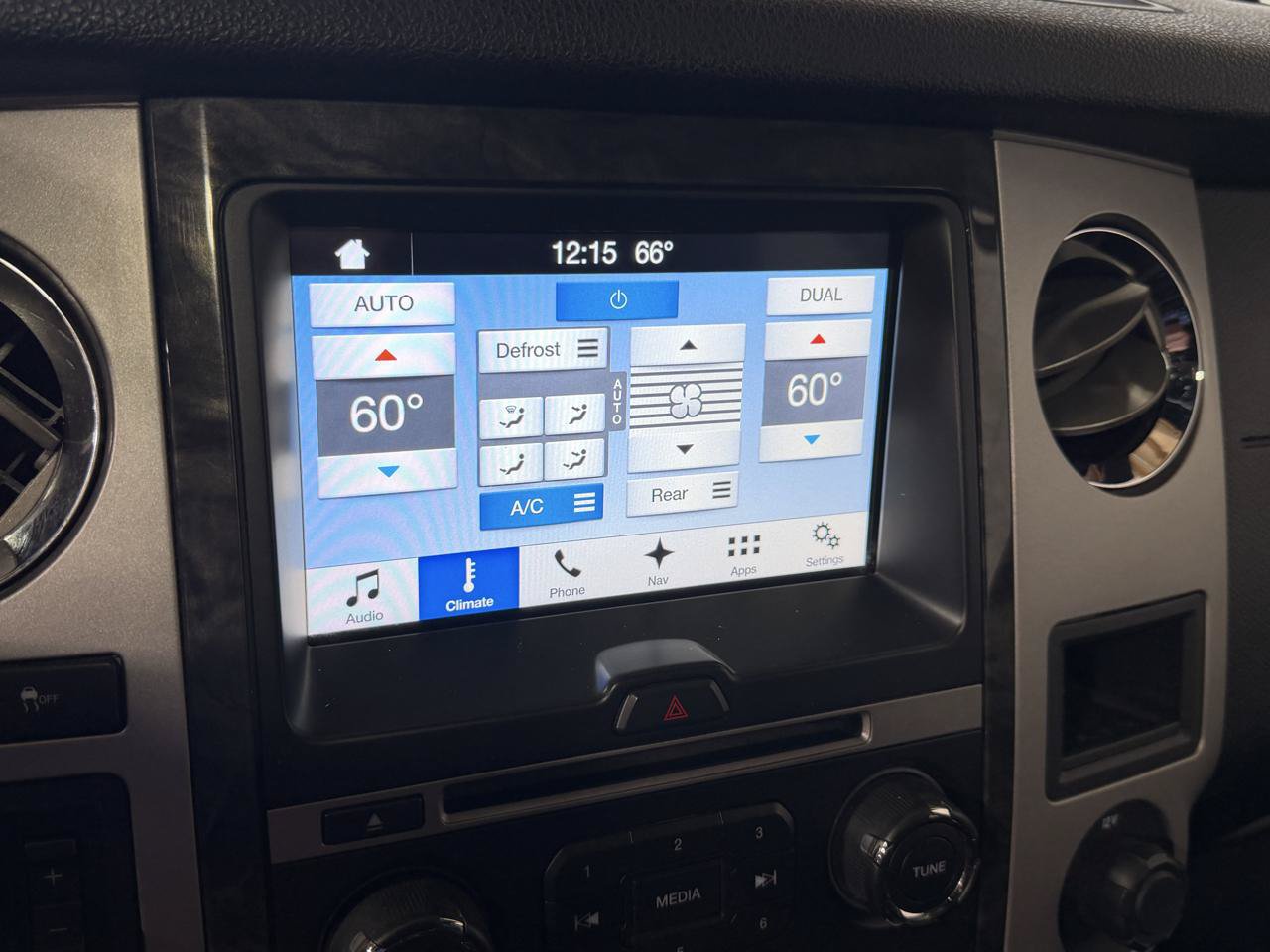 Used 2017 Ford Expedition Limited w/ Equipment Group 301A AWD/4WD image 32