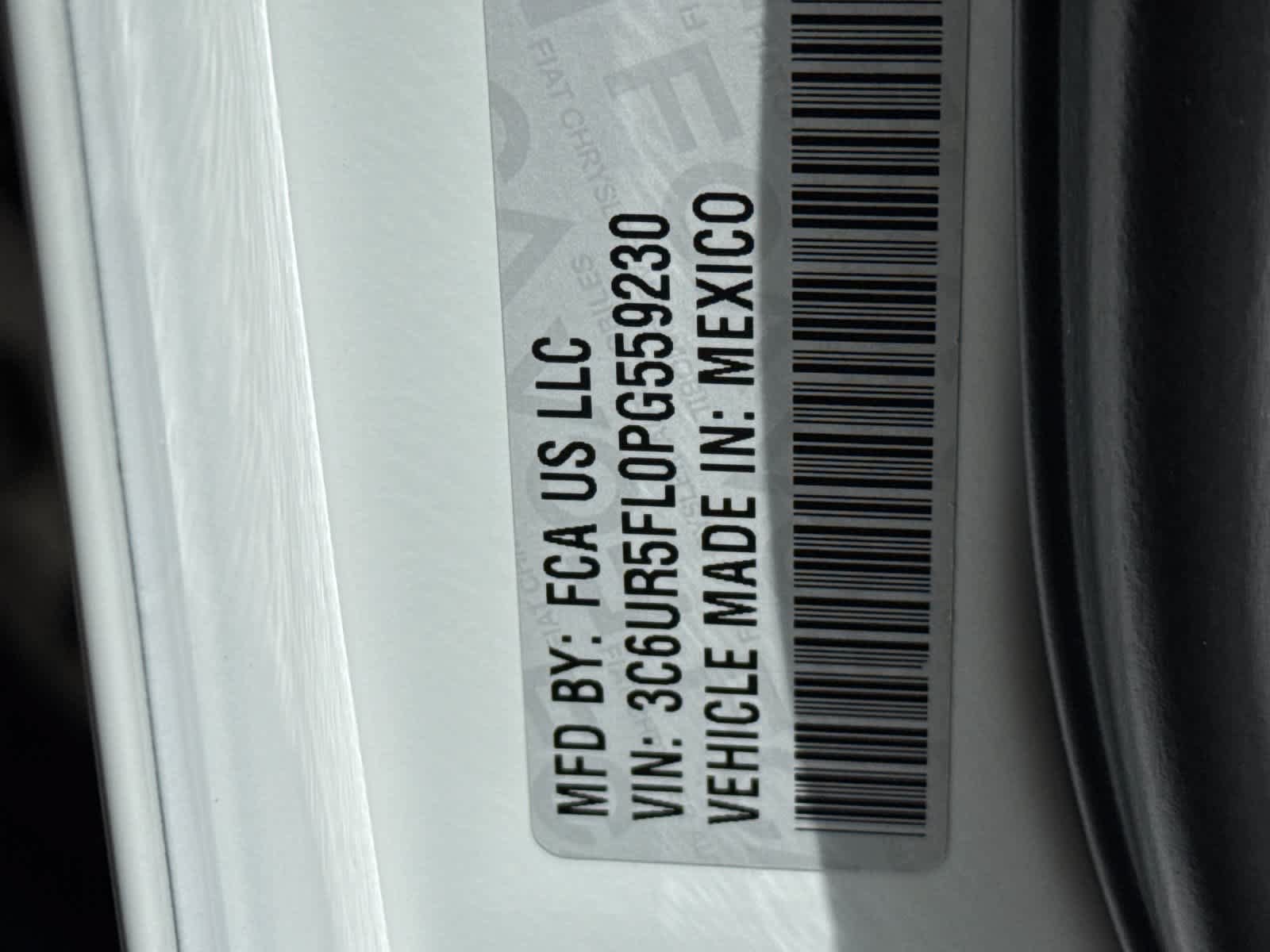 Used 2023 RAM 2500 Laramie AWD/4WD image 31
