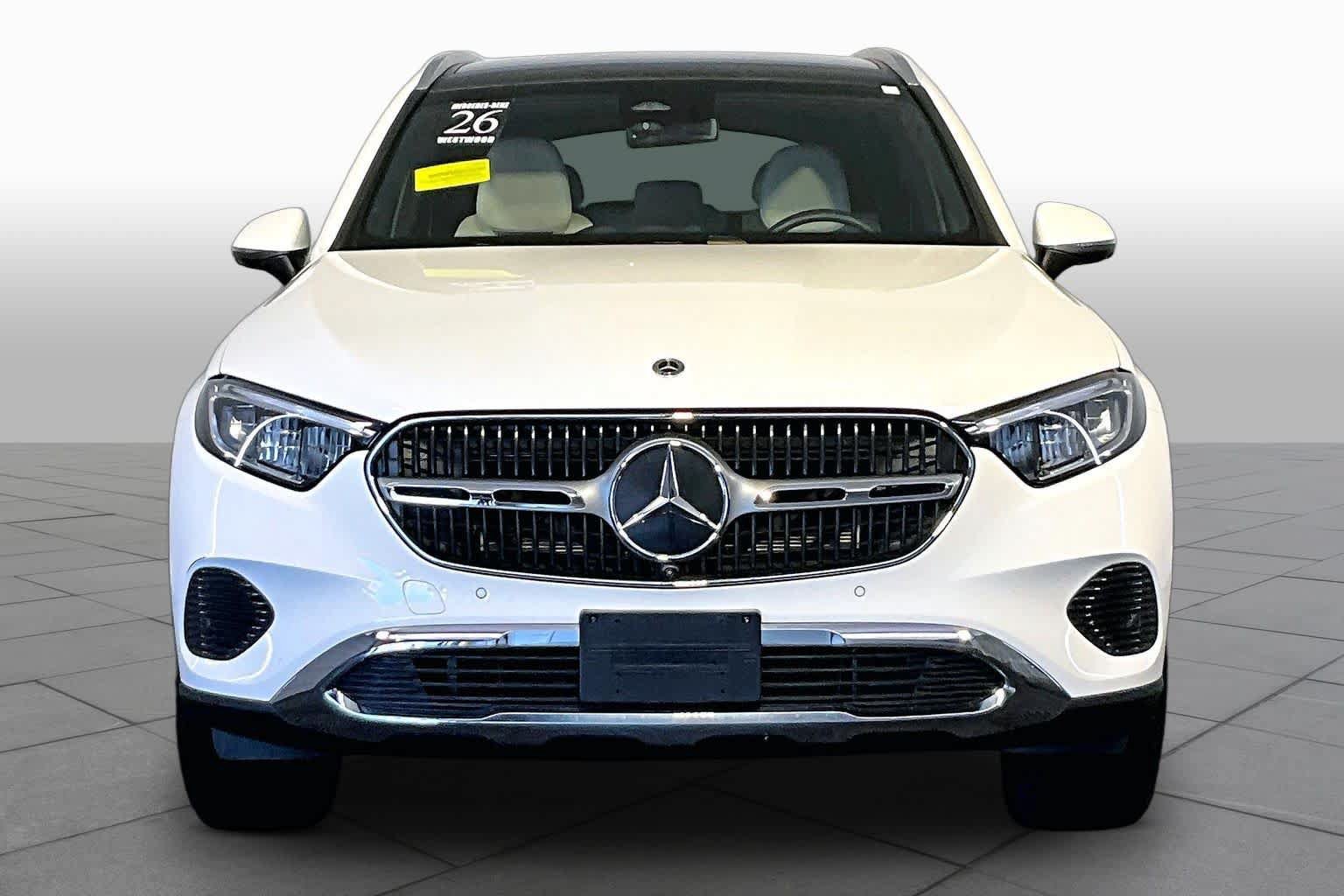Certified 2026 Mercedes-Benz GLC 300 4MATIC image 4