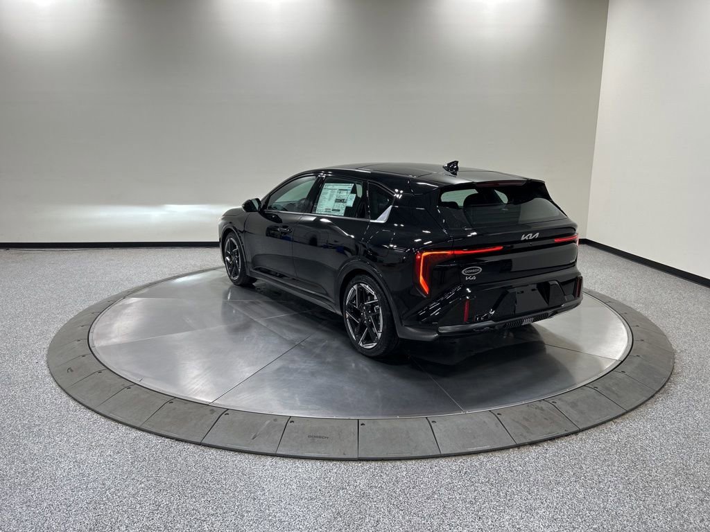New 2026 Kia K4 GT-Line image 8