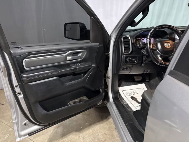 Used 2019 RAM 1500 Big Horn AWD/4WD image 2