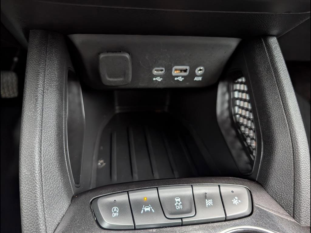 Used 2023 Chevrolet TrailBlazer ACTIV image 16