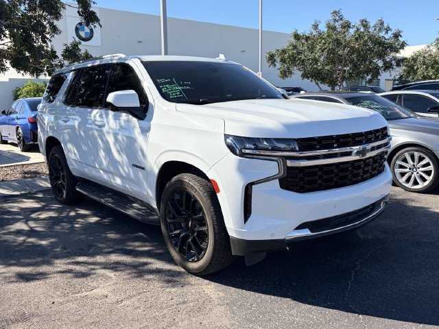 Used 2022 Chevrolet Tahoe LS RWD image 3