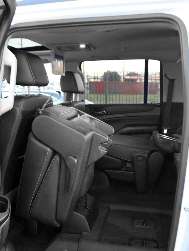 Used 2020 Chevrolet Suburban LT image 27