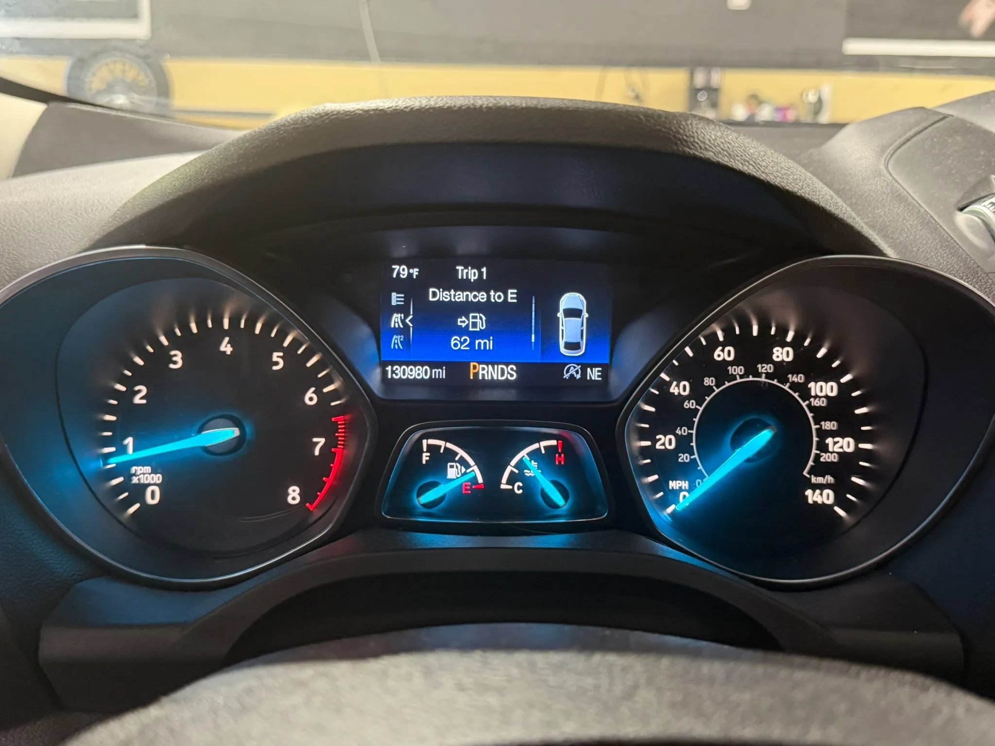 Used 2018 Ford Escape SE w/ SE Sync 3 Package AWD/4WD image 19