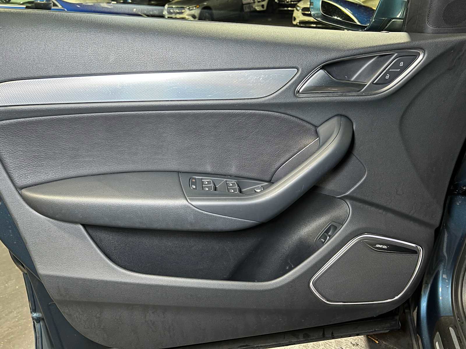 Used 2018 Audi Q3 2.0T Premium Plus w/ Premium Plus Package image 21