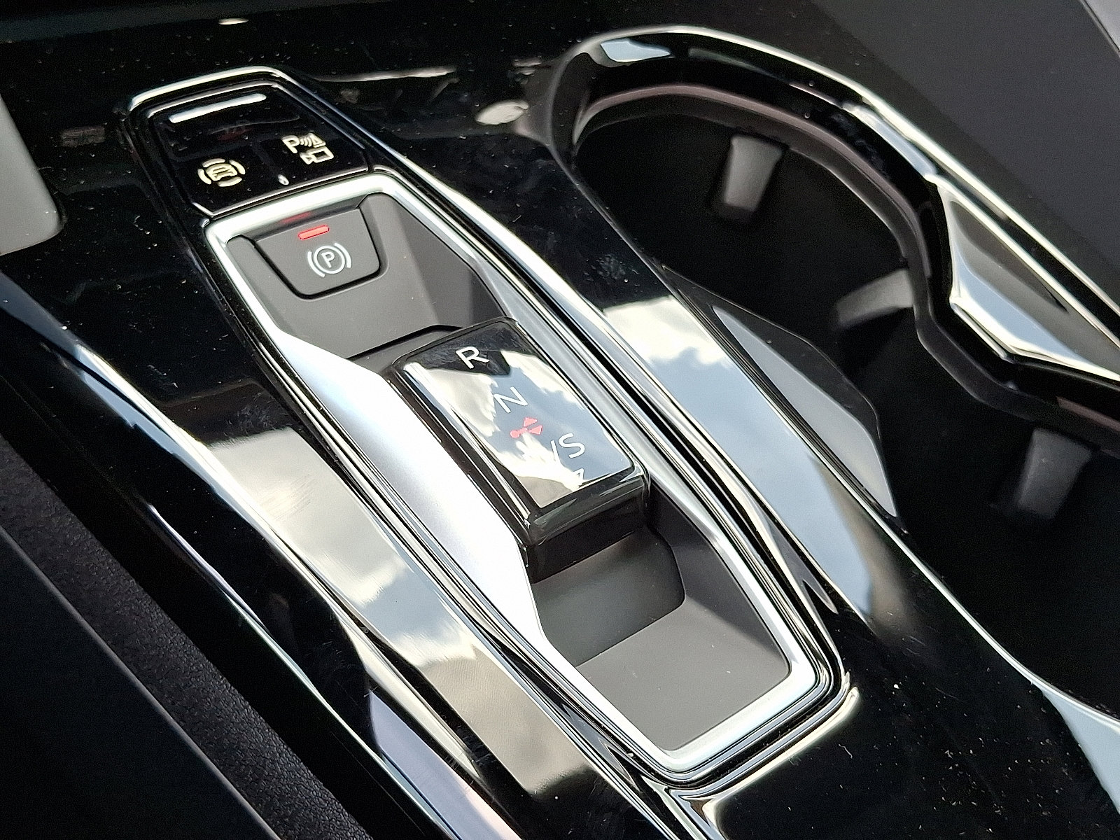 New 2025 Audi Q5 Premium image 11