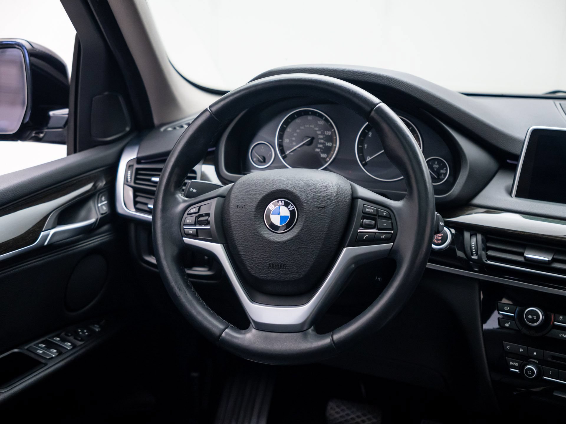 Used 2015 BMW X5 xDrive35i AWD/4WD image 10