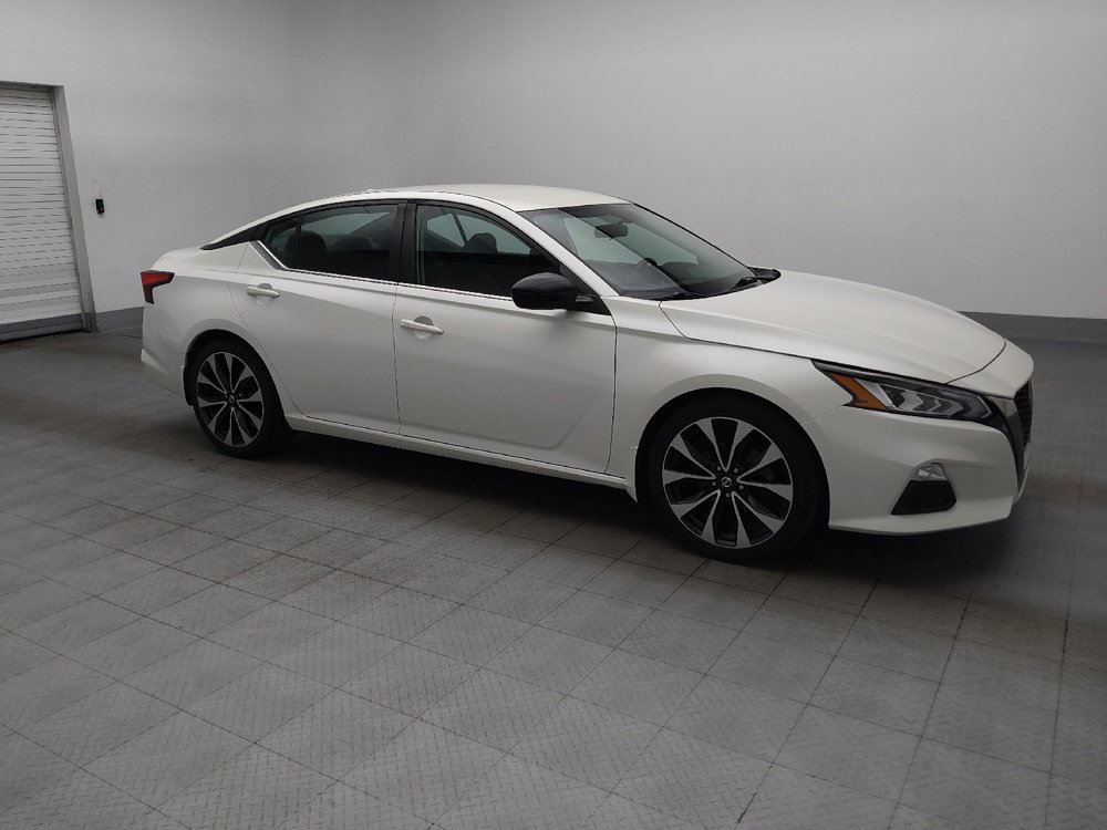 Used 2019 Nissan Altima 2.5 SR FWD image 11