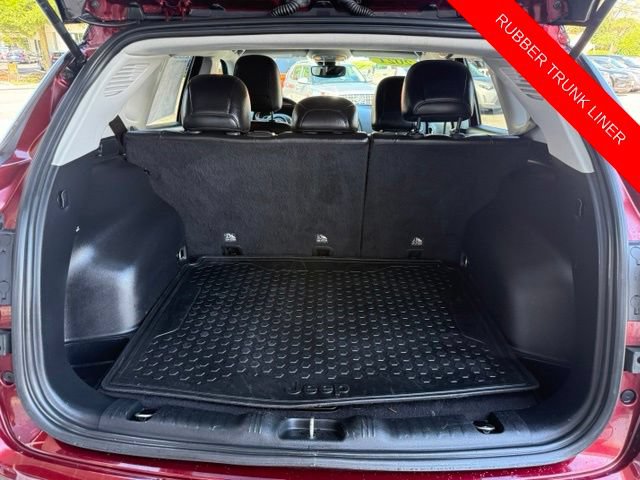Used 2021 Jeep Compass Trailhawk AWD/4WD image 11