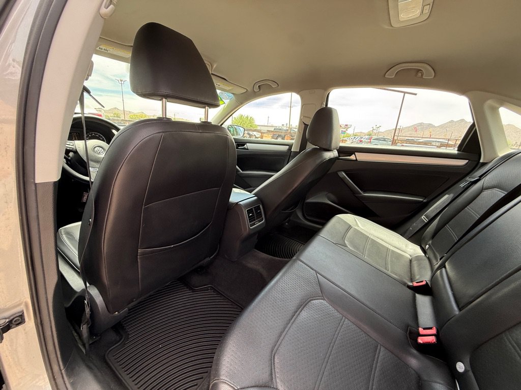 Used 2013 Volkswagen Passat 2.5 SE FWD image 15
