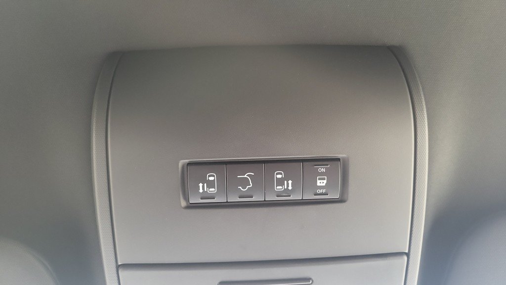 Used 2018 Dodge Grand Caravan GT FWD image 36