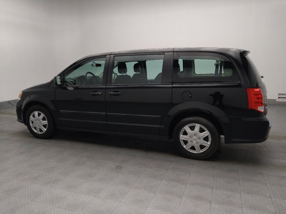 Used 2016 Dodge Grand Caravan American Value Package image 3