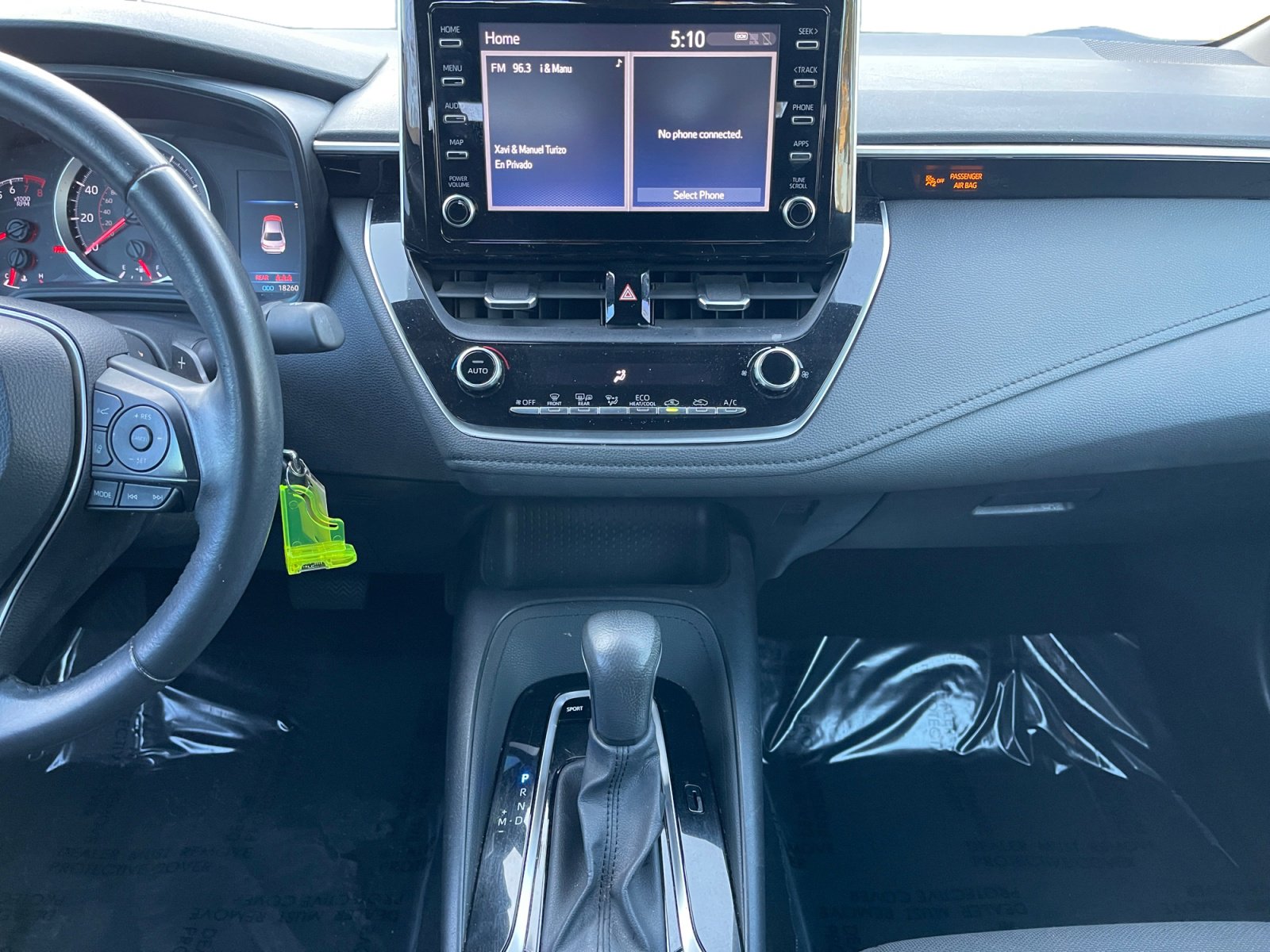 Used 2020 Toyota Corolla SE w/ Carpet Mat Package (TMS) image 11