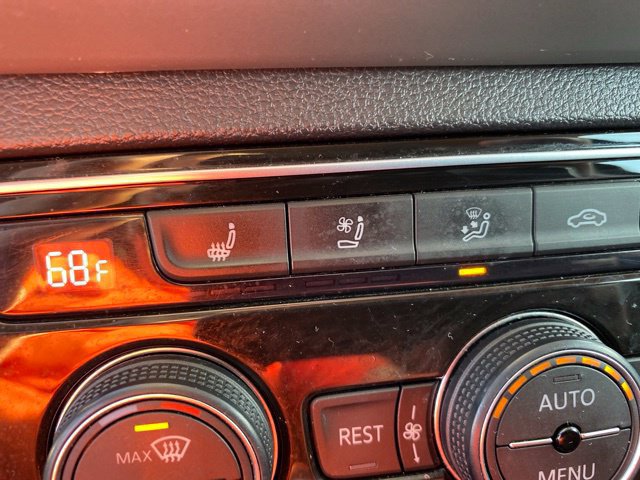 Used 2022 Volkswagen Atlas SEL Premium AWD/4WD image 29