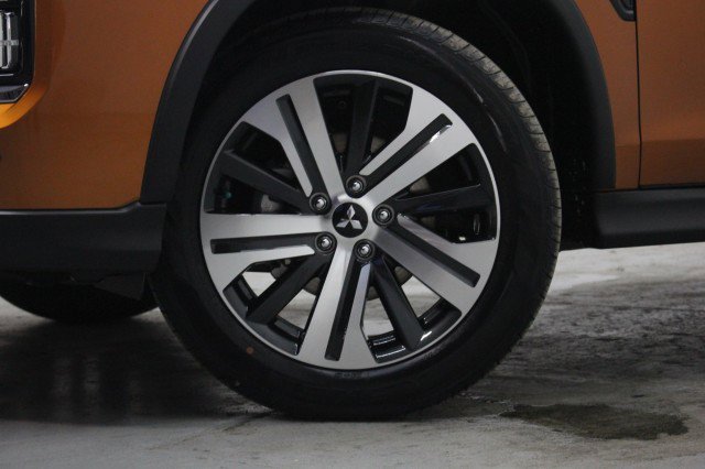 New 2026 Mitsubishi Outlander Sport ES image 3