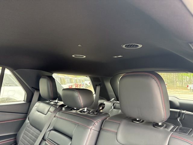 New 2026 Ford Explorer ST-Line w/ Premium Package RWD image 35