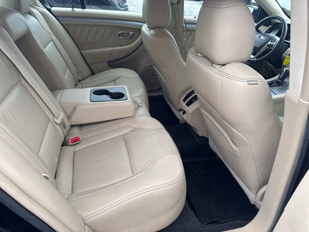 Used 2016 Ford Taurus SEL FWD image 37