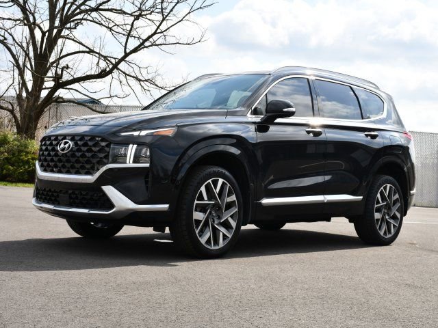Used 2023 Hyundai Santa Fe Calligraphy image 3